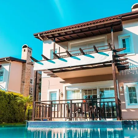 Villa Aysimi *