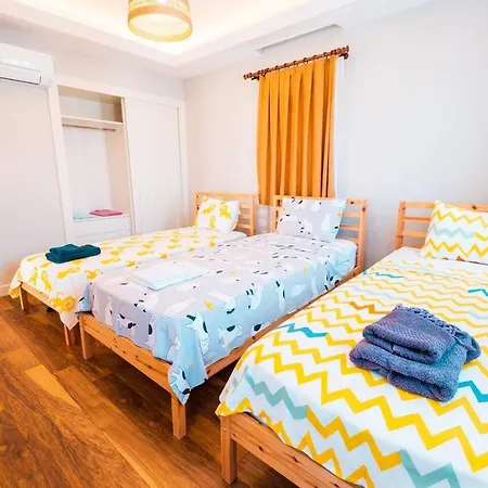 Aysimi Kemer